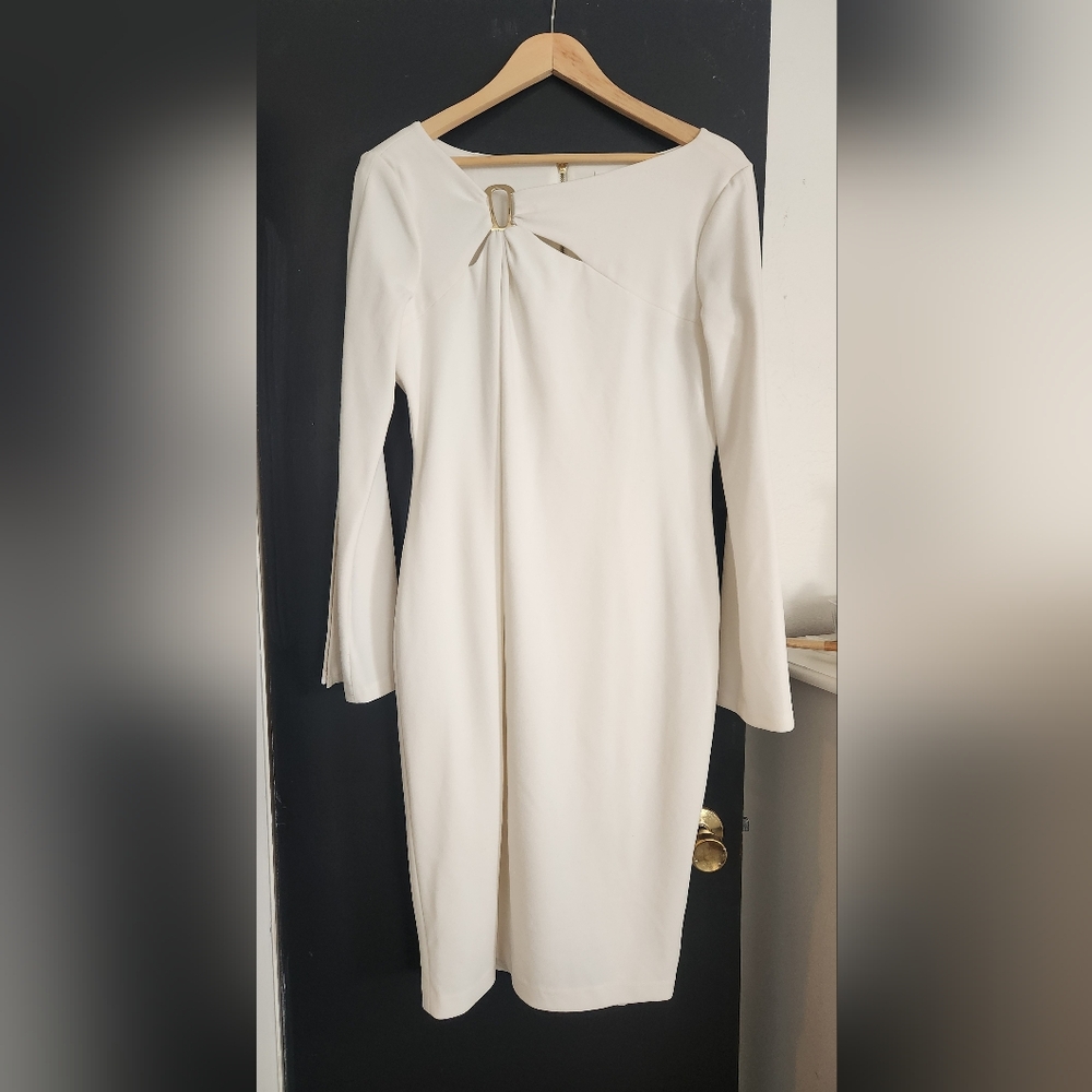 Elegant white Dress with Unique Knot Detail